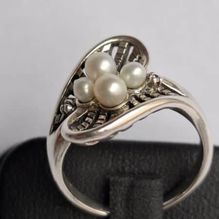 MIRALINE - L'envol des perles de culture