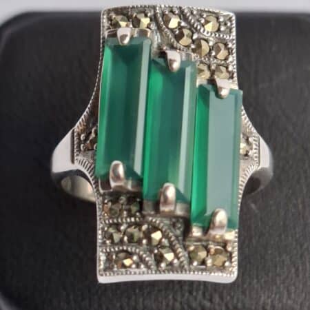 SUDBURY - Agates vertes et marcassites rectangulaires